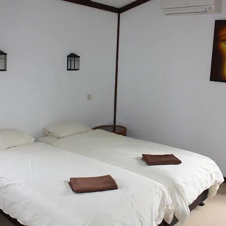 Villas Del Alba 홀리데이파크 알하우린데라토레